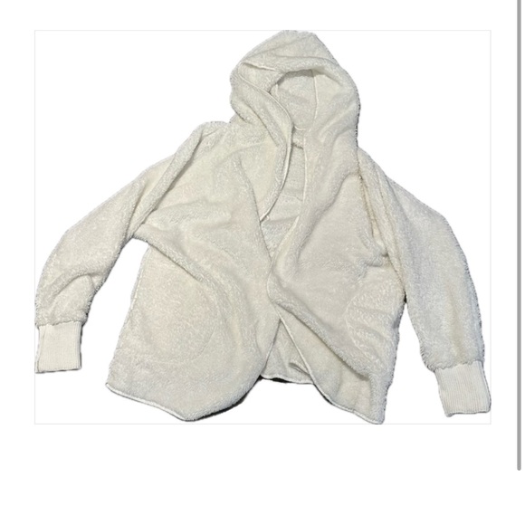 Sweaters - Cozy Cream bear coat Hooded Sweater